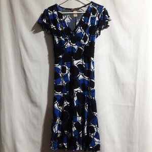 Volume One Dresses Size:L